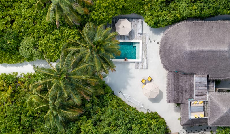 Beach Family Villa with Pool